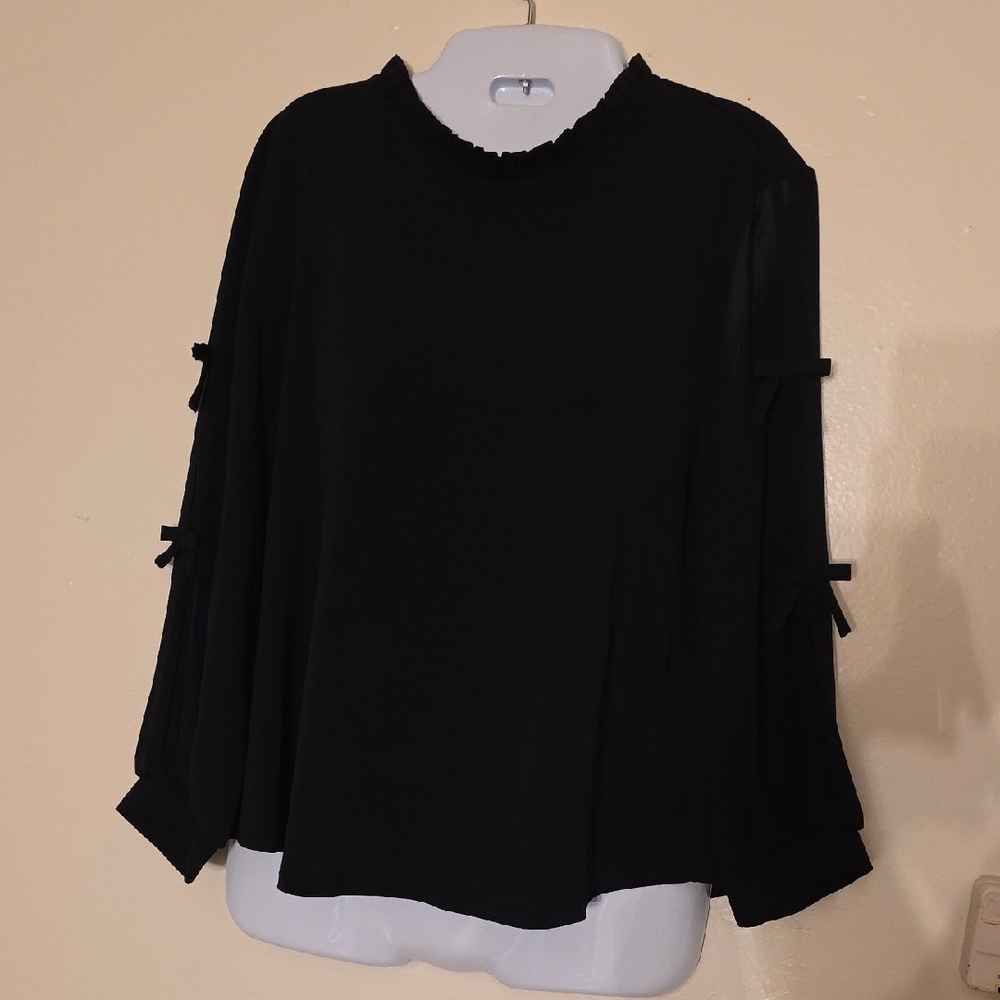 Adrianna Papell Black Blouse with Bow Accents
